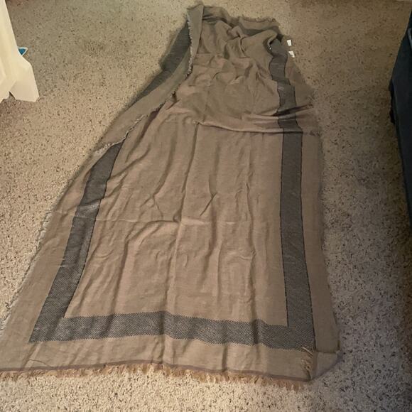 Paper source tan gray scarf NWT could be a mask - Picture 3 of 7